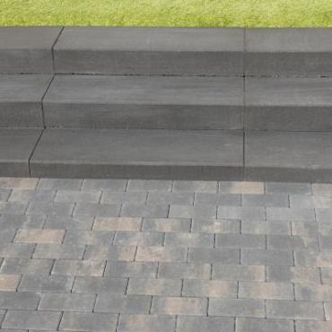 Traptrede 100x35x15 cm indus black kleurecht met facet