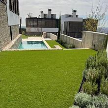 Royal Grass Lush 2m breed