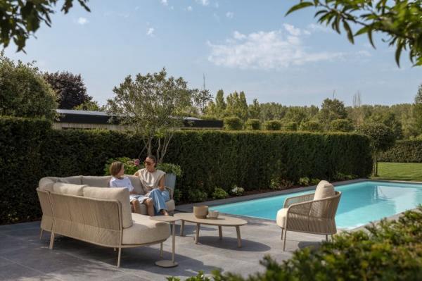 Florence corner latte with 3 cushions